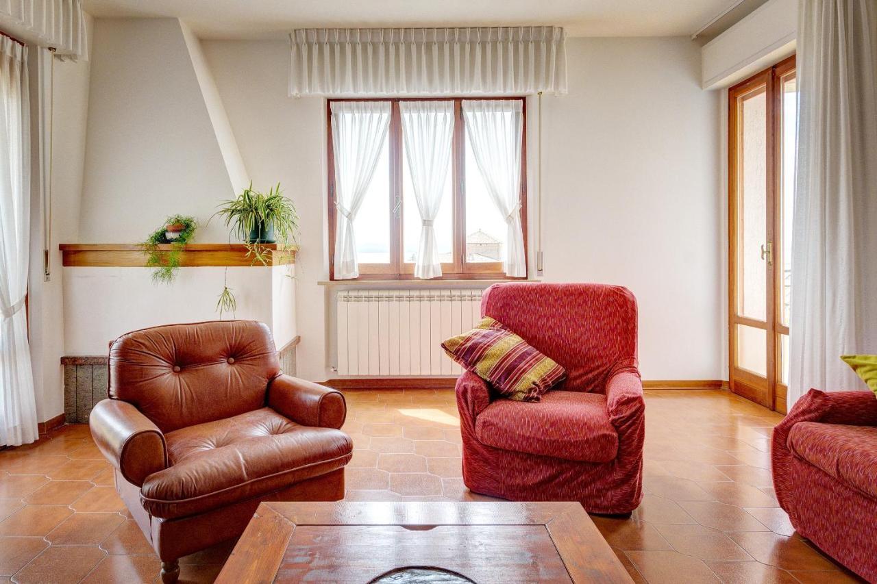 Appartamento Luisa - Vista Lago ปัสซีญาโน ซุล ตราซีเมโน ภายนอก รูปภาพ